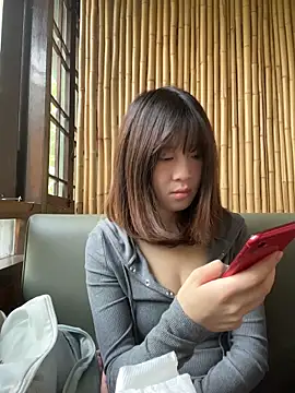 Snapshot of littleqiu chatting on 04-23-26, 10:58 littleqiu online show from 04-23-26, 10:58