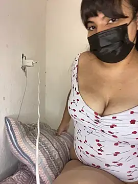 Snapshot of bellisbeli chatting on 04-03-26, 04:54 bellisbeli online show from 04-03-26, 04:54
