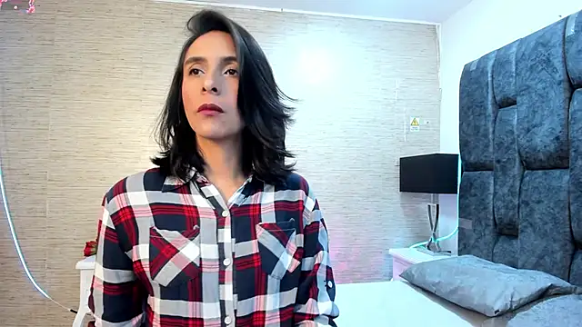 MiaAmore  online show from 11-15-25, 08:38