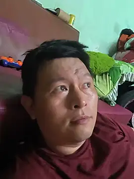 Snapshot of Kieutrinh chatting on 06-12-26, 03:22 Kieutrinh online show from 06-12-26, 03:22