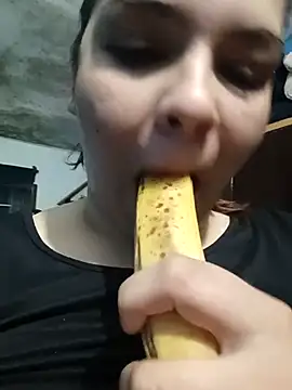 Snapshot of yesica87 chatting on 09-15-25, 02:06 yesica87 online show from 09-15-25, 02:06