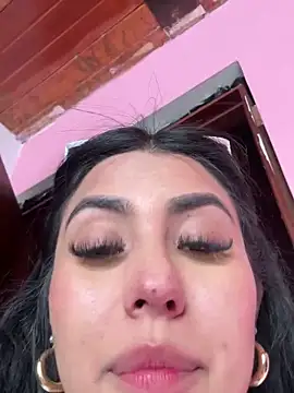 Victoria alson online show from 09-11-25, 09:37