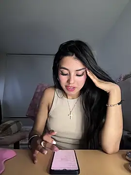 Victoria alson online show from 09-14-25, 03:27