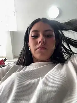 Victoria alson online show from 03-24-26, 04:23