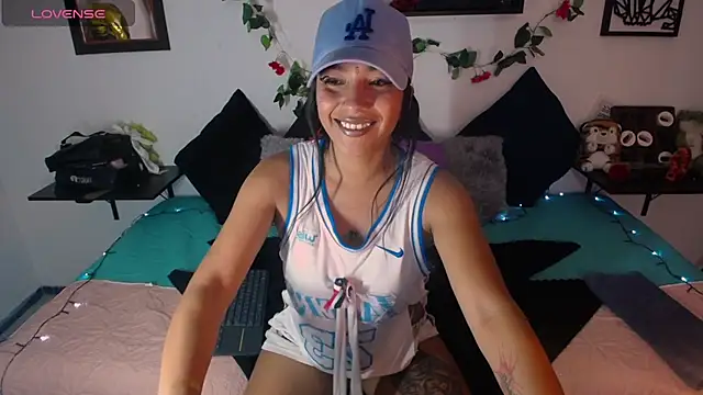 Snapshot of Dakota_ro chatting on 03-07-26, 09:34 Dakota ro online show from 03-07-26, 09:34