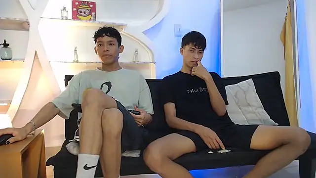 BEAUTY BOYS1 online show from 10-12-25, 07:51