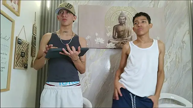 Snapshot of BEAUTY_BOYS1 chatting on 02-11-26, 07:30 BEAUTY BOYS1 online show from 02-11-26, 07:30