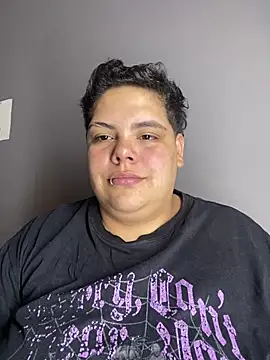 Snapshot of Hailey_Curvy chatting on 08-01-26, 10:08 Hailey Curvy online show from 08-01-26, 10:08