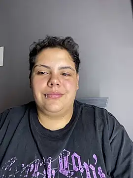 Snapshot of Hailey_Curvy chatting on 08-07-26, 10:45 Hailey Curvy online show from 08-07-26, 10:45