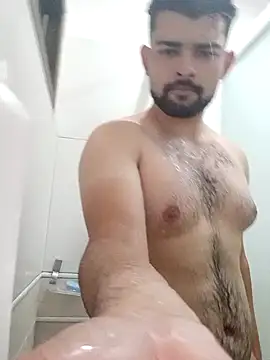 Snapshot of Omar_cruz chatting on 04-17-26, 02:47 Omar cruz online show from 04-17-26, 02:47