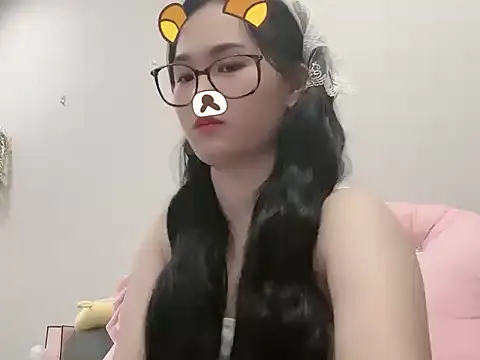 Snapshot of Stella-869 chatting on 10-17-25, 09:56 Stella-869 online show from 10-17-25, 09:56