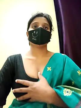 Snapshot of Mohini_Josh069 chatting on 06-04-26, 07:47 Mohini Josh069 online show from 06-04-26, 07:47
