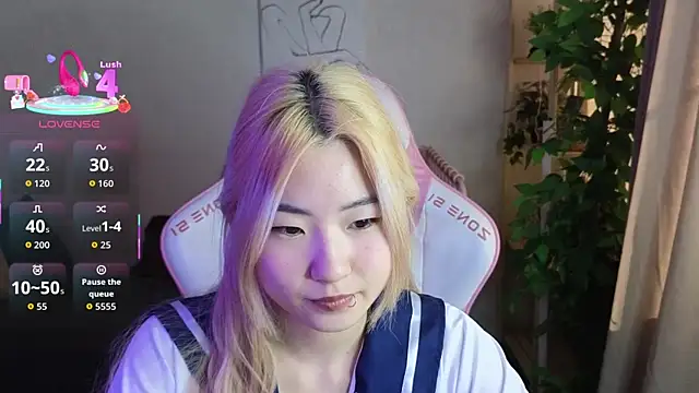 Aisi 18 online show from 09-30-25, 07:35