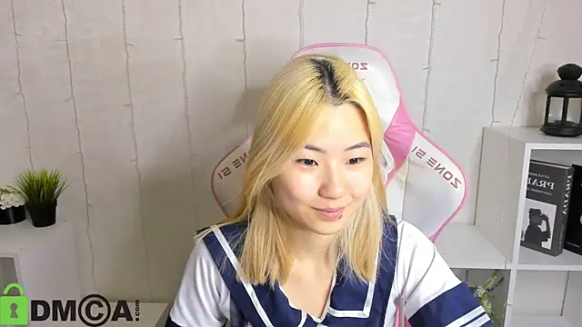 Aisi 18 online show from 11-15-25, 12:30