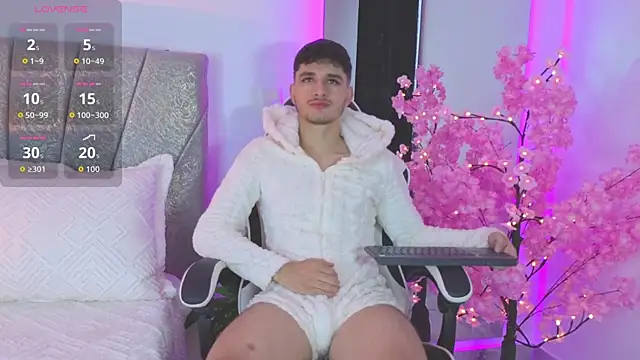 LiamMuller online show from 05-04-26, 11:39