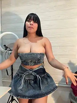 BrendaCrean online show from 03-18-25, 12:16