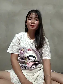 Snapshot of Samdangg chatting on 09-14-25, 11:15 Samdangg online show from 09-14-25, 11:15