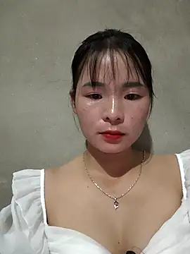 Snapshot of Samdangg chatting on 09-20-25, 07:04 Samdangg online show from 09-20-25, 07:04