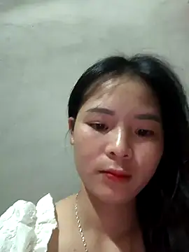 Snapshot of Samdangg chatting on 10-21-25, 07:36 Samdangg online show from 10-21-25, 07:36