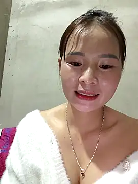 Snapshot of Samdangg chatting on 12-15-25, 10:52 Samdangg online show from 12-15-25, 10:52