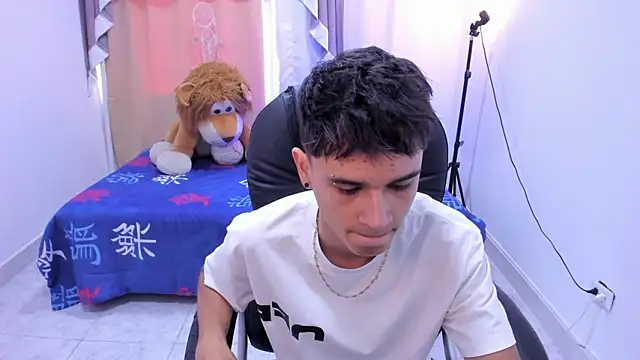 Aron Boyy online show from 04-09-26, 08:03