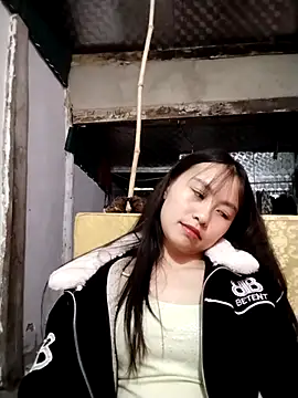   Sasulq   online show from 10-15-25, 04:56