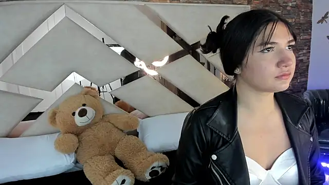 Snapshot of Valery_Brand chatting on 09-11-25, 11:43 Valery Brand online show from 09-11-25, 11:43