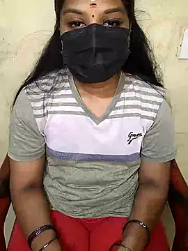 Snapshot of Tamil_Attitude_queen chatting on 09-13-25, 05:46 Tamil Attitude queen online show from 09-13-25, 05:46