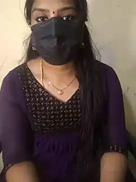 Snapshot of Tamil_Attitude_queen chatting on 01-09-26, 07:33 Tamil Attitude queen online show from 01-09-26, 07:33