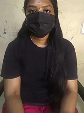 Snapshot of Tamil_Attitude_queen chatting on 01-12-26, 07:19 Tamil Attitude queen online show from 01-12-26, 07:19