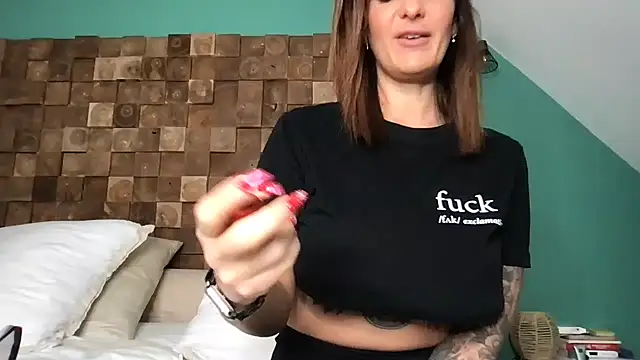 Snapshot of AmyStone__ chatting on 01-12-26, 09:03 AmyStone online show from 01-12-26, 09:03