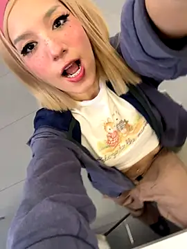 SweetBunnyGF online show from 12-05-25, 08:27