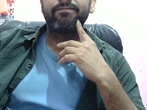 Snapshot of kumarseey00 chatting on 11-17-25, 05:24 kumarseey00 online show from 11-17-25, 05:24