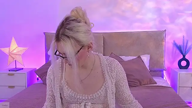 Jules night online show from 02-12-26, 09:21