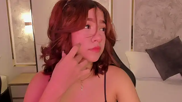 Snapshot of doll_eyees_ chatting on 09-27-25, 02:27 doll eyees online show from 09-27-25, 02:27