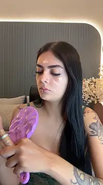 AliceRitter online show from 12-20-25, 05:20