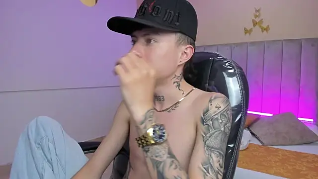 Nascary Fox online show from 02-10-26, 07:18