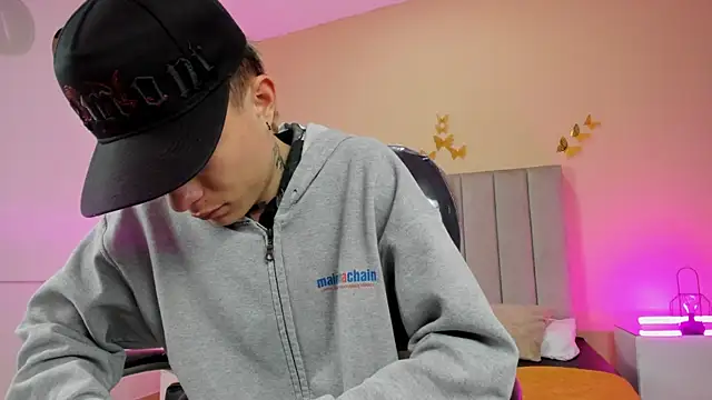 Nascary Fox online show from 04-25-26, 12:08