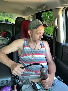 SidingNowness online show from 04-28-26, 01:16