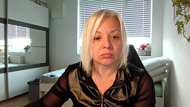 Linsy Kim online show from 11-04-25, 06:56