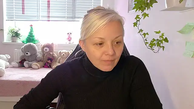 Linsy Kim online show from 01-08-26, 11:56