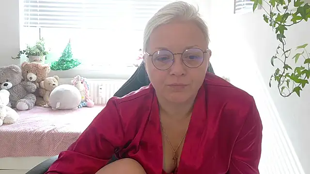 Linsy Kim online show from 02-12-26, 11:49