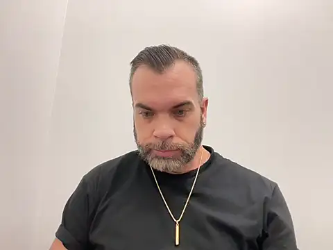 Snapshot of Ty_lerDavid chatting on 10-29-25, 08:10 Ty lerDavid online show from 10-29-25, 08:10