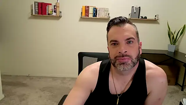 Snapshot of Ty_lerDavid chatting on 12-16-25, 10:37 Ty lerDavid online show from 12-16-25, 10:37