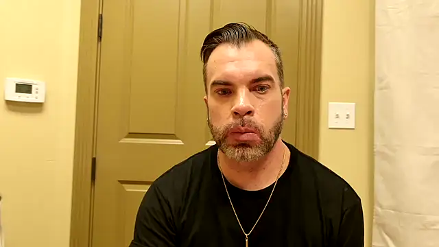 Snapshot of Ty_lerDavid chatting on 12-22-25, 11:46 Ty lerDavid online show from 12-22-25, 11:46