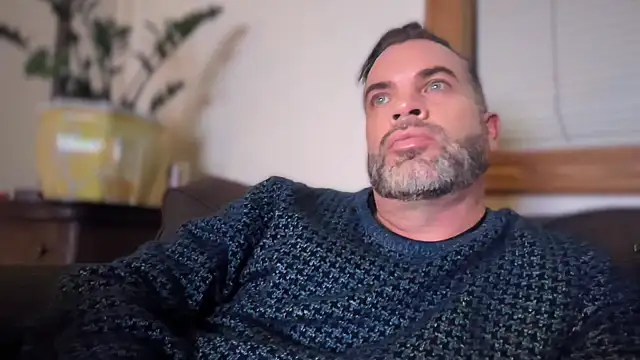 Snapshot of Ty_lerDavid chatting on 01-08-26, 07:32 Ty lerDavid online show from 01-08-26, 07:32