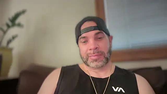 Snapshot of Ty_lerDavid chatting on 02-26-26, 05:34 Ty lerDavid online show from 02-26-26, 05:34