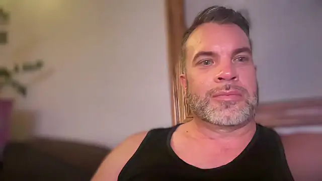 Snapshot of Ty_lerDavid chatting on 03-26-26, 06:19 Ty lerDavid online show from 03-26-26, 06:19