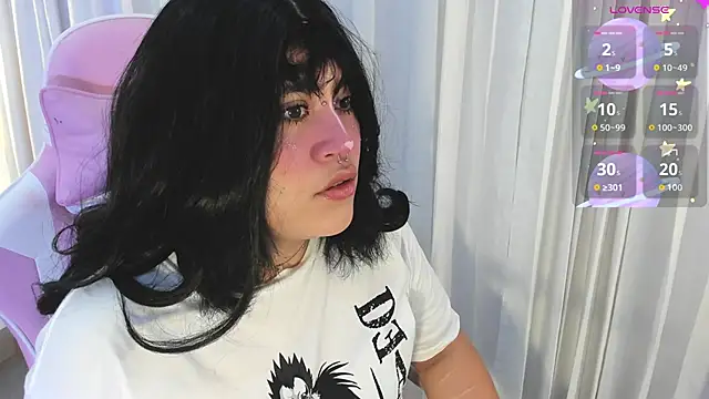 mia yeager online show from 11-21-25, 12:54