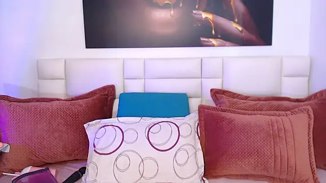 NicoletBlossom online show from 04-25-26, 07:33